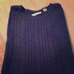 Cable knit pullover